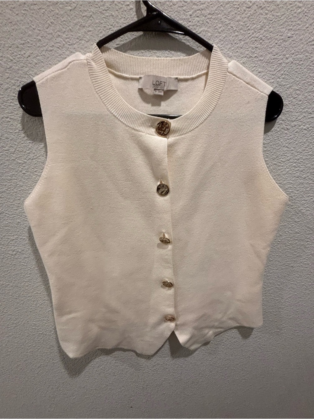LOFT Cream Button-Front Sleeveless Knit Shell - Picture 3 of 10